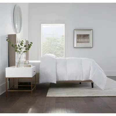 Serta Simply Clean White Microfiber Comforter