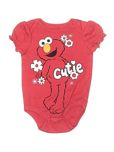 Pre-owned Sesame Street Babies' Short Sleeve Onesie In Red