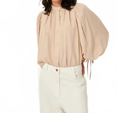 Sessun Dali Blouse In Chai Latte In Neutral