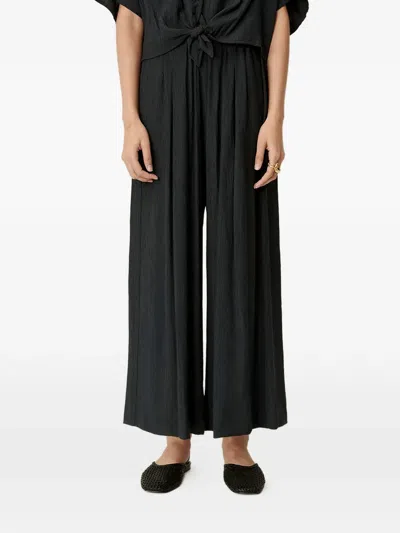 Sessun Isla Pleated Pants In Black