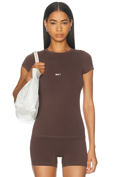 Set Active Airluxe Breathe Tee In Brown