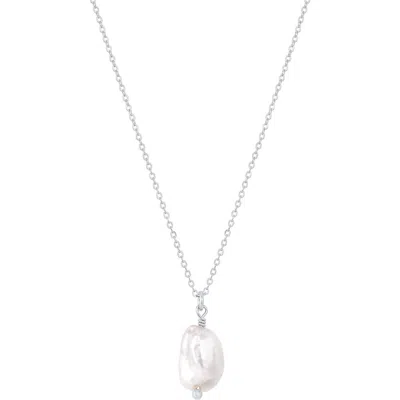 Set & Stones Adelle Pearl Necklace In Metallic