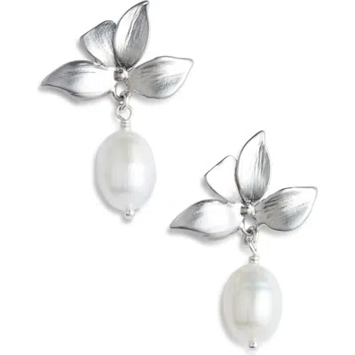 Set & Stones Maeve Freshwater Pearl Drop Earrings In Metallic