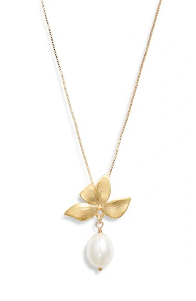 Set & Stones Maeve Freshwater Pearl Pendant Necklace In Gold/white