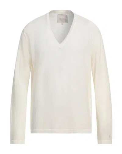 Seven Gauge Man Sweater Ivory Size 4 Virgin Wool In White