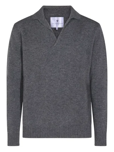 Seven Gauge Wool Sweater In Gray