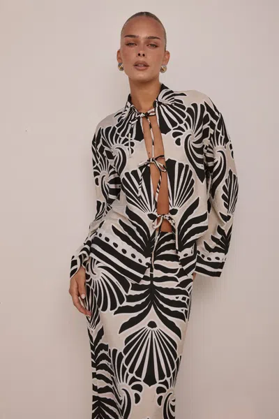 Seven Wonders Clementine Sleeved Top Brodie Sand In Multi