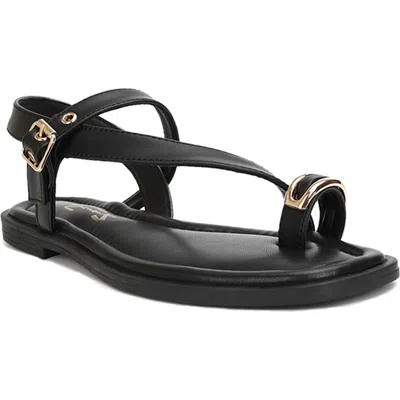 Seven7 Cross Strap Flat Sandal In Black