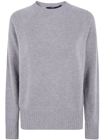 Seventy Raglan-sleeve Cashmere Sweater In Gray