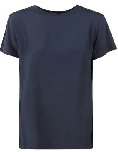 Seventy Classic T-shirt For Everyday Comfort In Blue