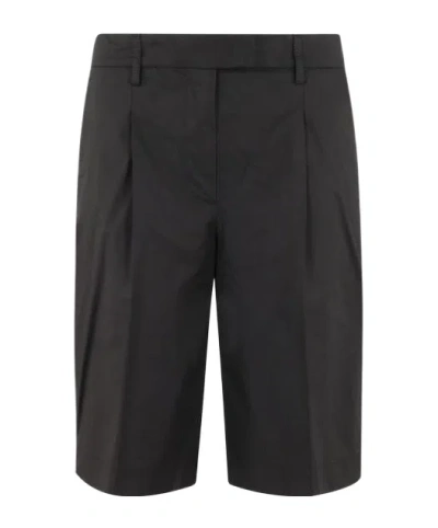 Seventy Pleat Detailed Stretched Bermuda Shorts