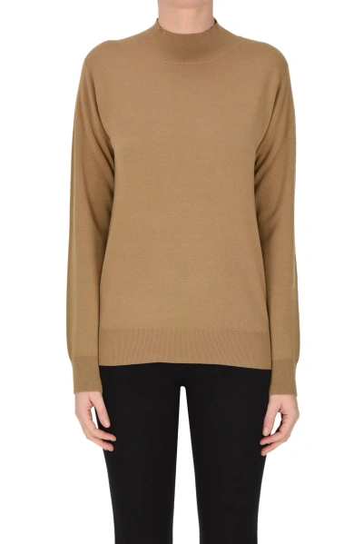 Seventy Stand Up Collar Pullover In Camel