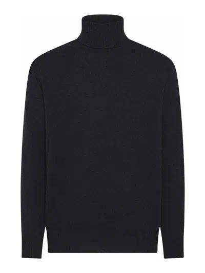 Seventy Turtleneck In Black
