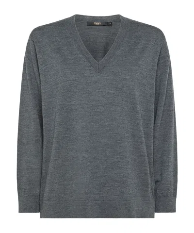 Seventy V-neck Long-sleeved Sweater In Gray