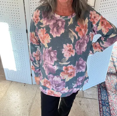 Sew In Love Scattered Blooms Hi-lo Crew Neck Top In Grey/multi
