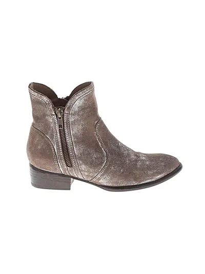 Pre-owned Seychelles Ankle Boots In Brown