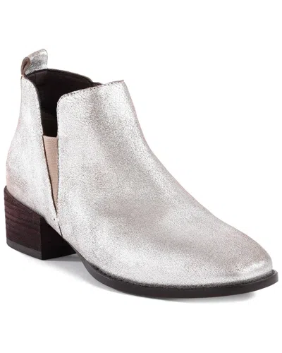 Seychelles Backstage Suede Boot In Grey