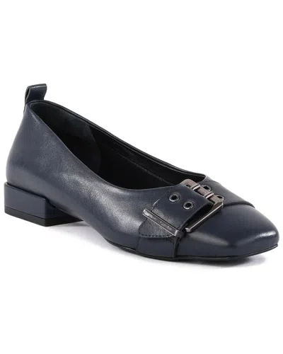 Seychelles Cambridge Leather Flat In Blue