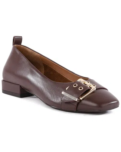 Seychelles Cambridge Leather Flat In Brown