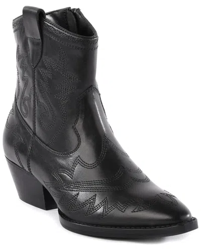 Seychelles Eagle Rock Leather Boot In Black