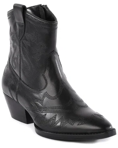 Seychelles Eagle Rock Leather Boot In Black