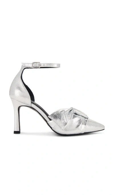 Seychelles First Dance In Silver Leather