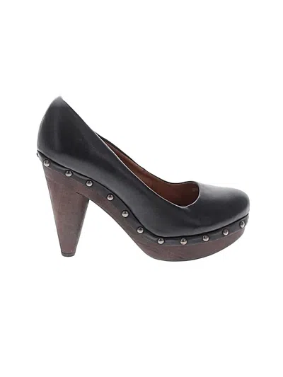 Pre-owned Seychelles Heels In Black