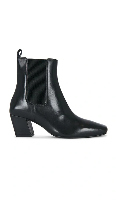 Seychelles Josie 2 Boot In Black Leather