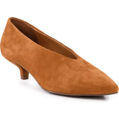 Seychelles Libertine Pointed Toe Kitten Heel Pump In Dark Tan