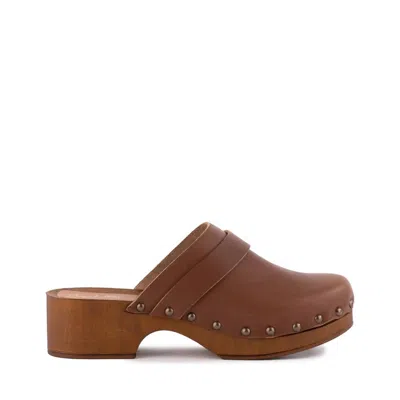 Seychelles Loud & Clear Clog In Cognac In Brown