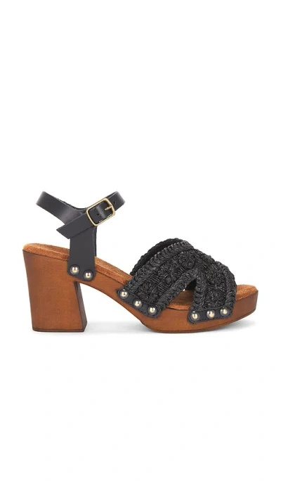 Seychelles Ravenna Ankle Strap Platform Sandal In Black