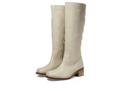 Seychelles Sand In My Boots In White