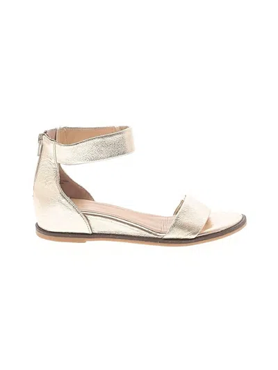Pre-owned Seychelles Sandals In Silver