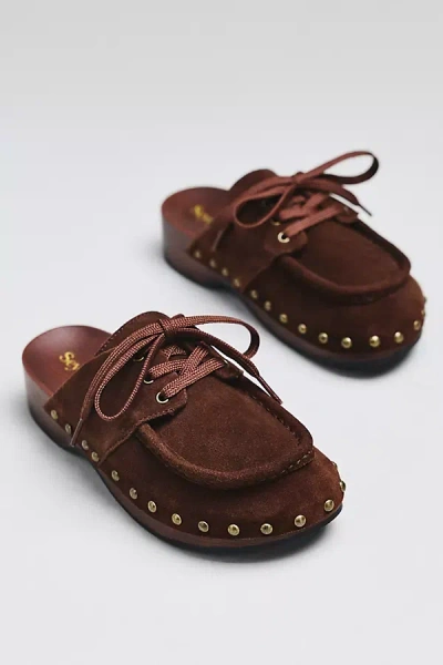 Seychelles Soak It In Clogs In Burgundy