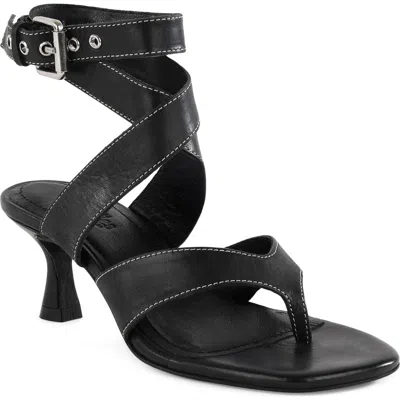 Seychelles Stroke Of Luck Ankle Strap Sandal In Black
