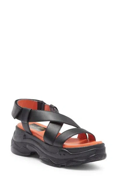 Seychelles Walk The Line Platform Sandal In Black