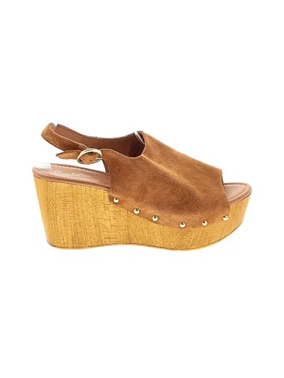 Pre-owned Seychelles Wedges In Tan
