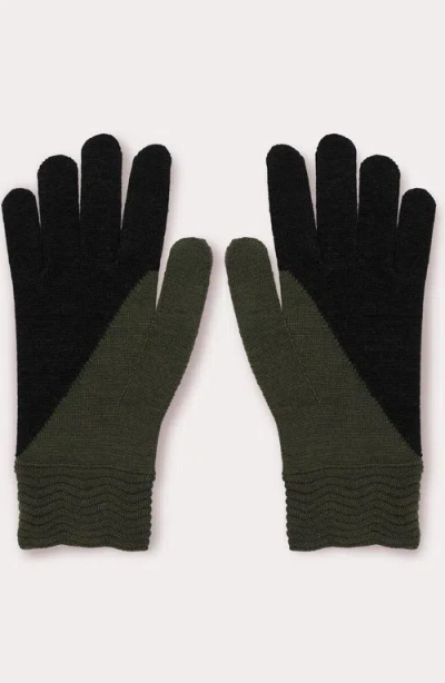 Seymoure Luxury Group Tech Gallery Colorblock Gloves