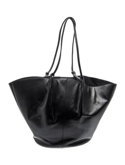 Pre-owned Sézane Leather Shoulder Bag In Black