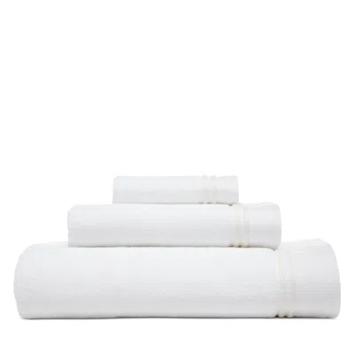 Sferra Aura Hand Towel In White