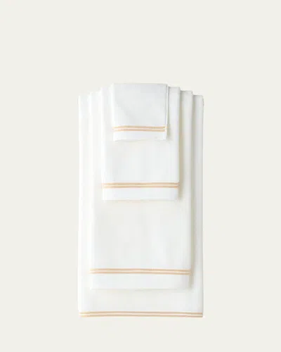 Sferra Aura Wash Cloth In White