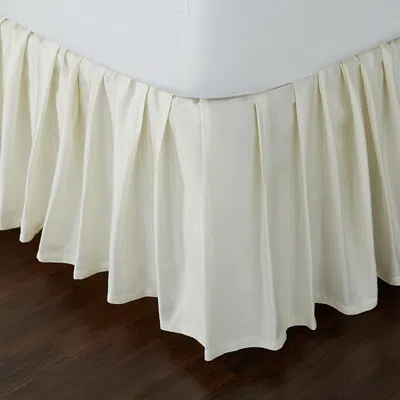 Sferra Giotto Bedskirt, King In Ivory