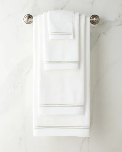 Sferra Resort Hand Towel In White/grey