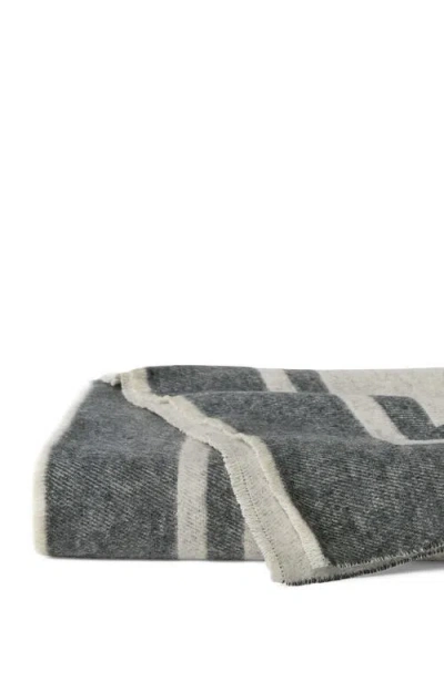 Sferra Viletta Throw Blanket In Oat/charcoal