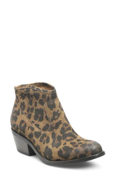 Söfft Aisley Bootie In Brown