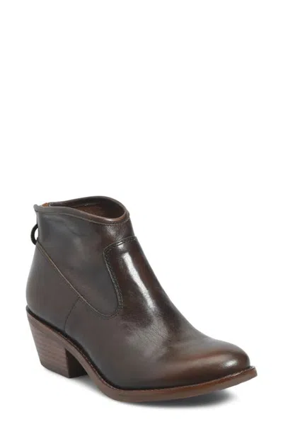 Söfft Aisley Bootie In Whiskey