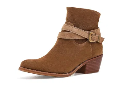 Söfft Alessandra Women's Flat Shoes Brandy Suede: 9 M (b) In Brown
