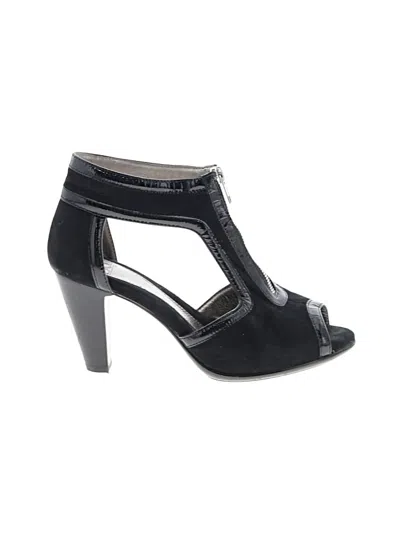 Pre-owned Söfft Ankle Boots In Black