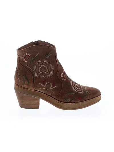 Pre-owned Söfft Ankle Boots In Brown