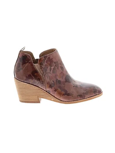 Pre-owned Söfft Ankle Boots In Brown